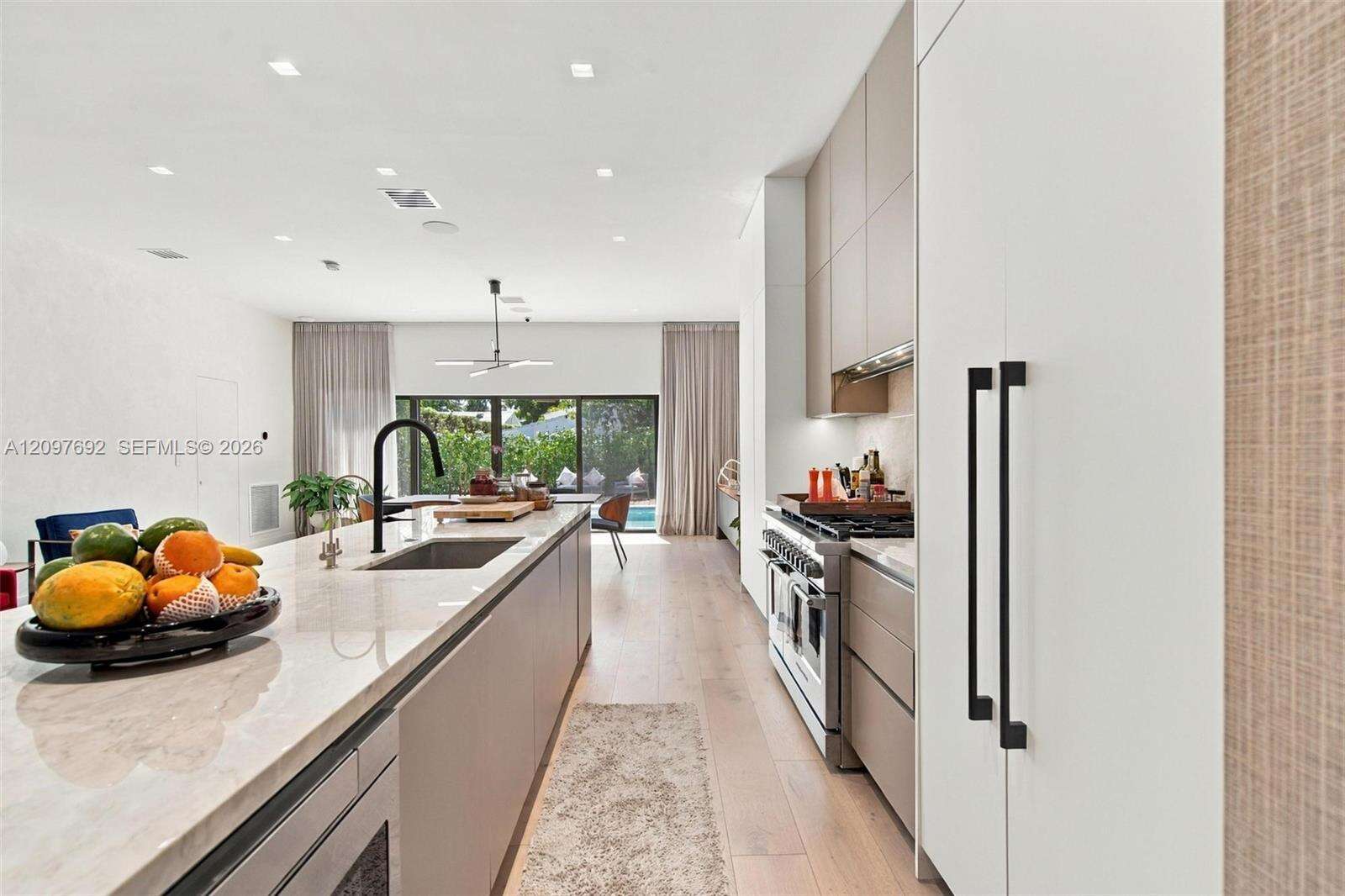 600 51st St, Miami Beach, FL 33140 - For Sale photo 14