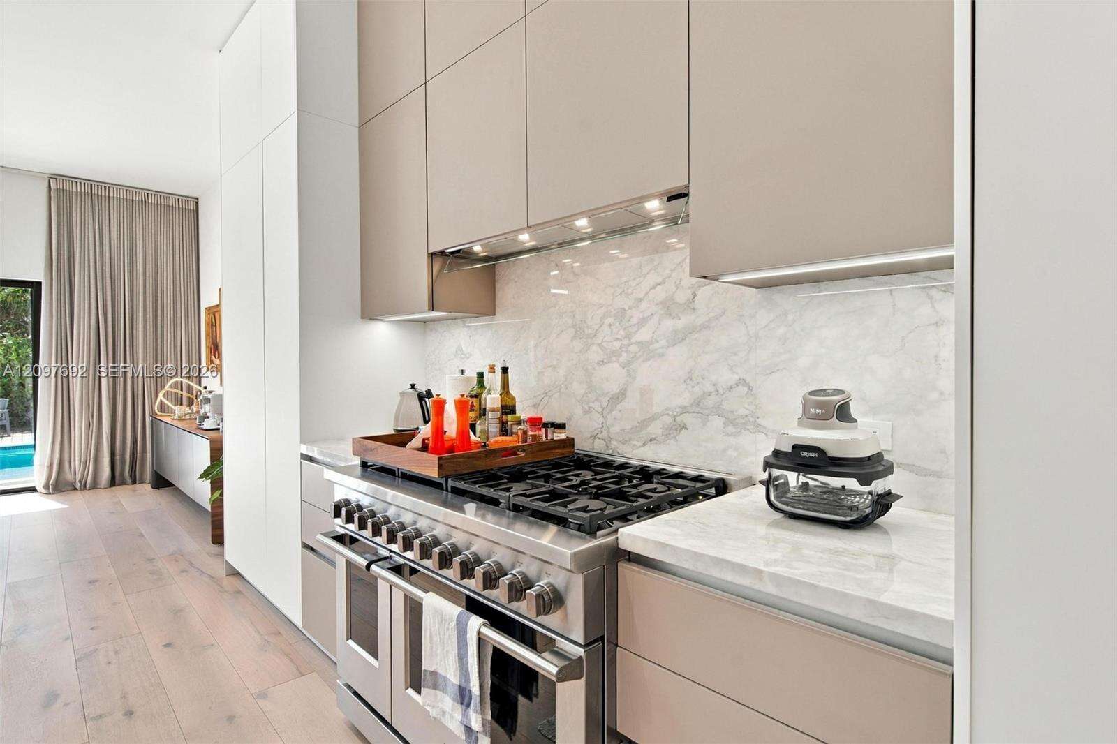 600 51st St, Miami Beach, FL 33140 - For Sale photo 15