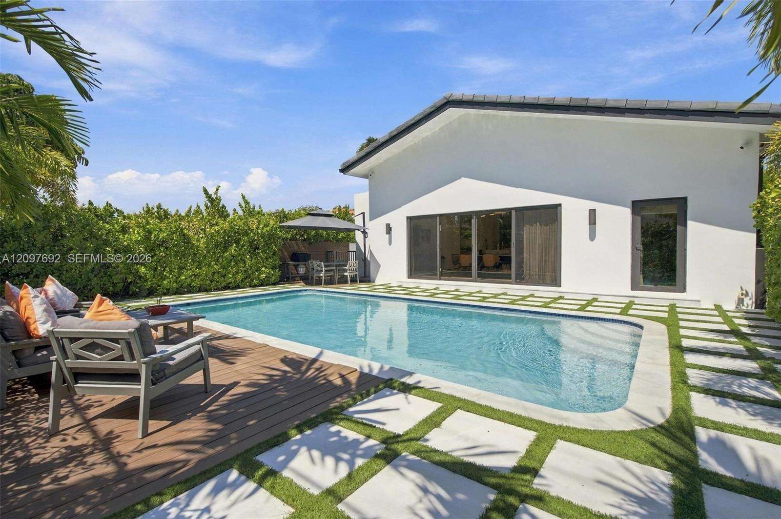 600 51st St, Miami Beach, FL 33140 - For Sale photo 22