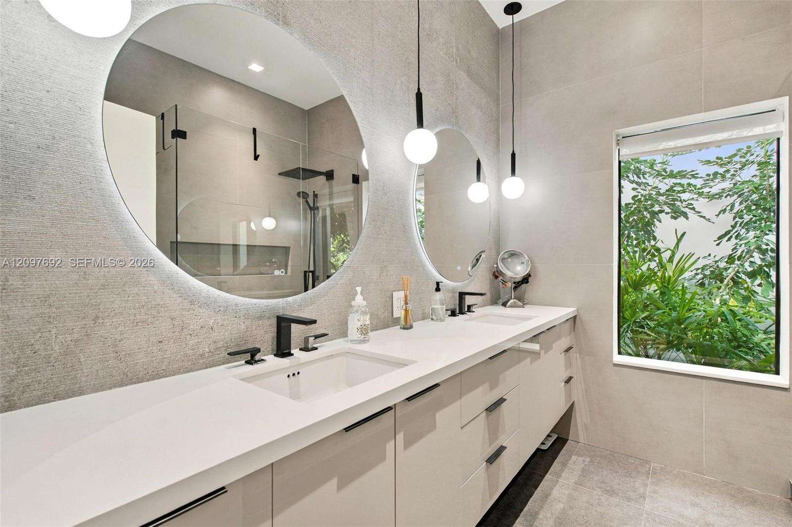 600 51st St, Miami Beach, FL 33140 - For Sale photo 38