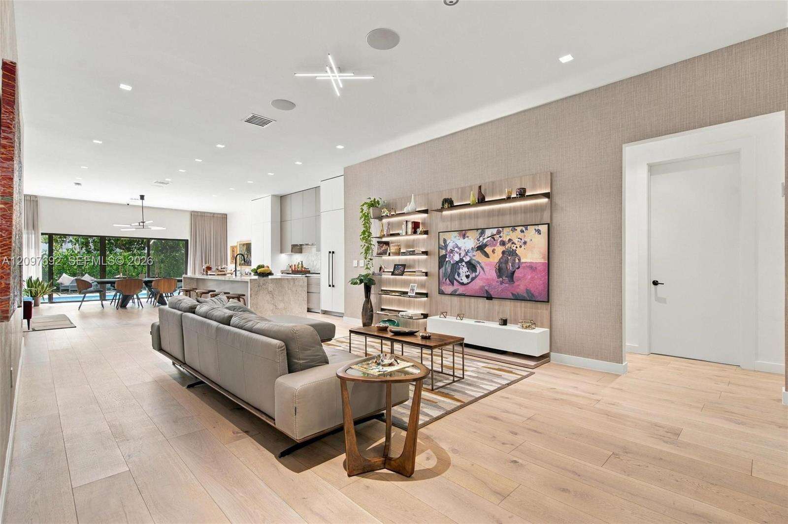 600 51st St, Miami Beach, FL 33140 - For Sale photo 9