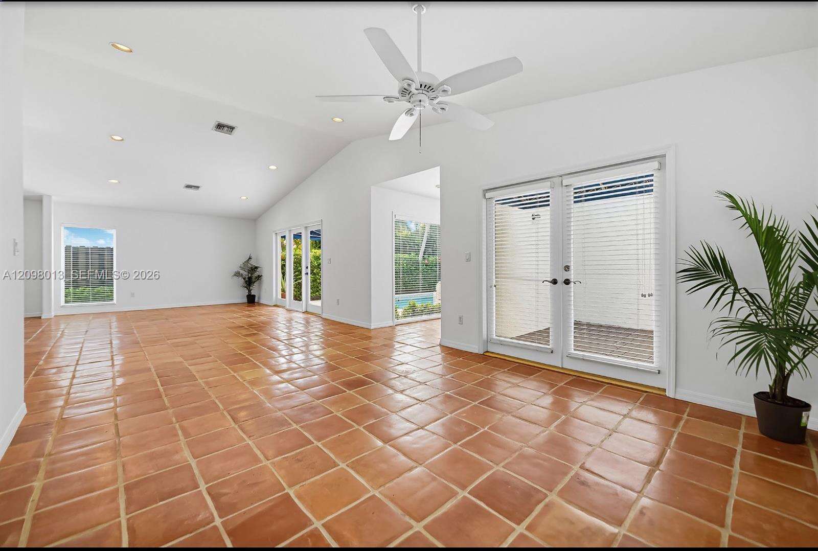 2860 22nd Ave, Miami, FL 33133 - For Sale photo 11