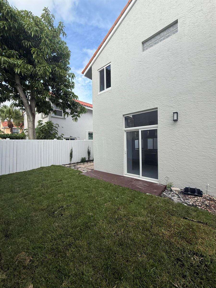 3705 Valais, Hollywood, FL 33021 - For Sale photo 36