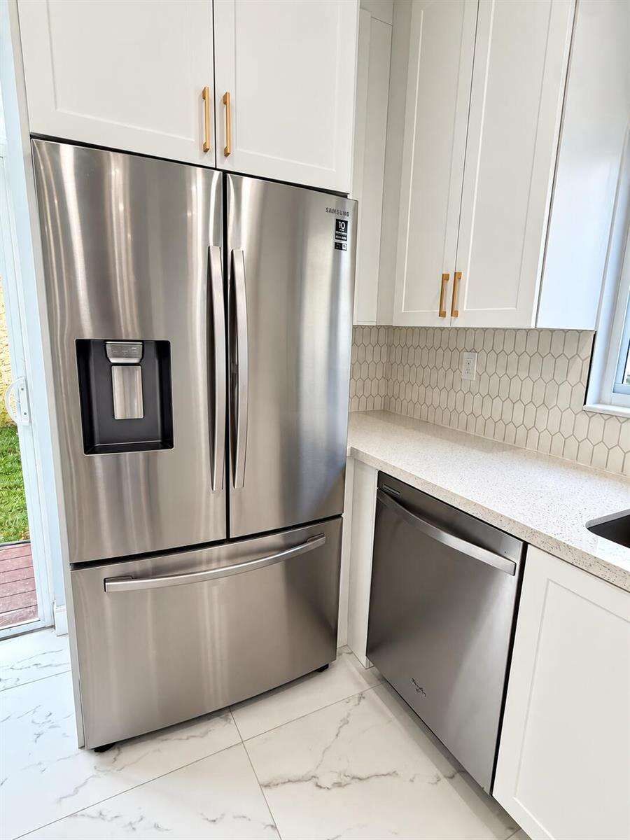 3705 Valais, Hollywood, FL 33021 - For Sale photo 10
