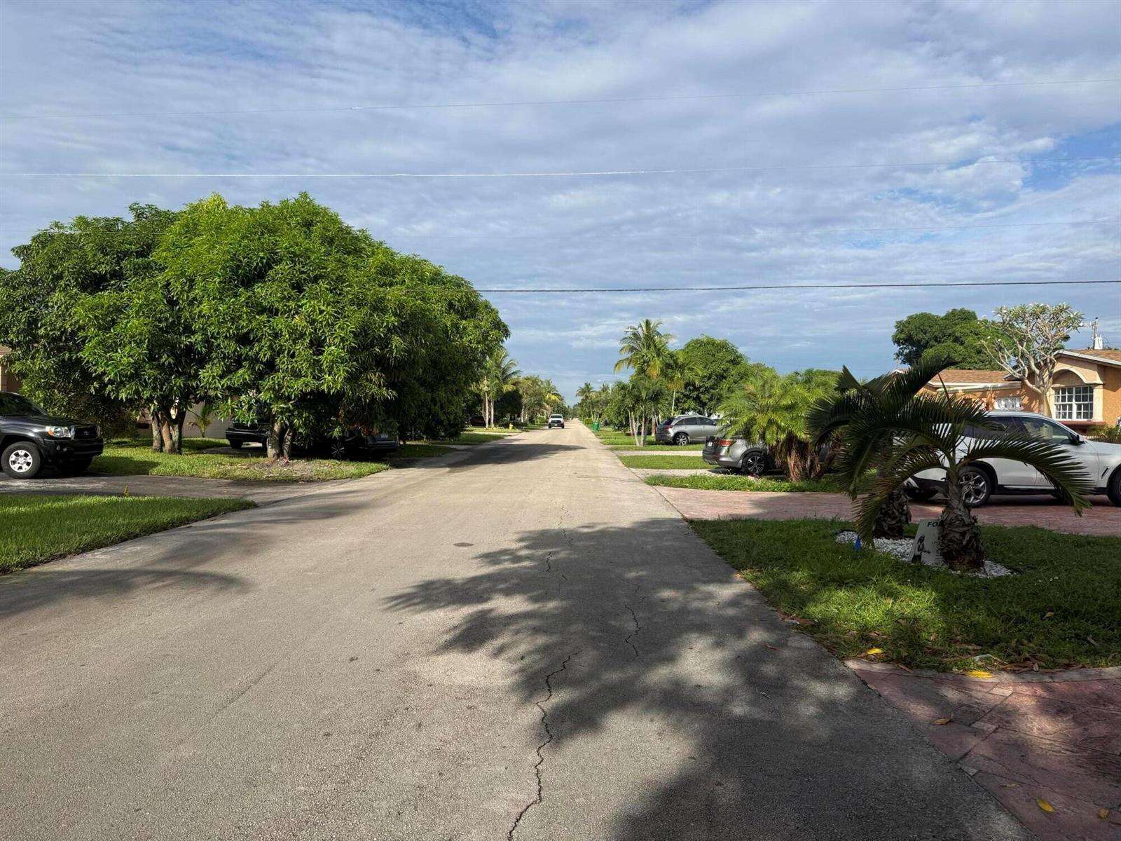 7501 Dilido, Miramar, FL 33023 - For Sale photo 3