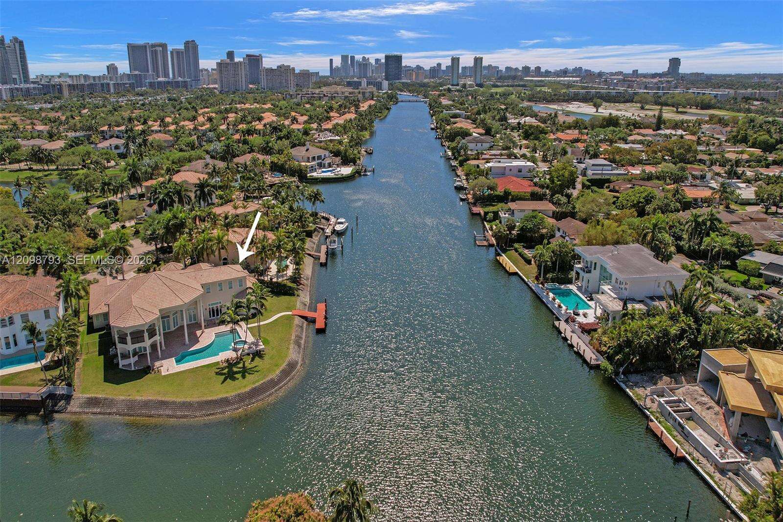 1130 Harbor Ct, Hollywood, FL 33019 - For Sale photo 12