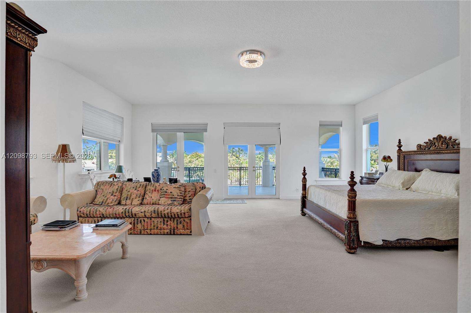 1130 Harbor Ct, Hollywood, FL 33019 - For Sale photo 15