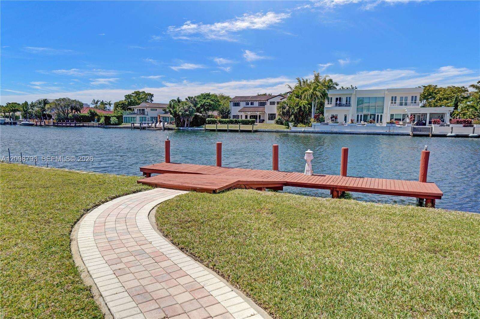 1130 Harbor Ct, Hollywood, FL 33019 - For Sale photo 42