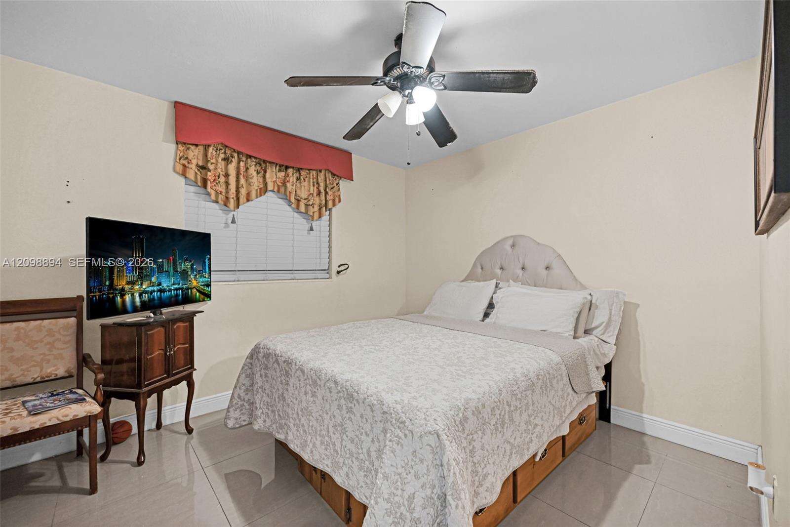 230 67th Ave, Hollywood, FL 33024 - For Sale photo 20