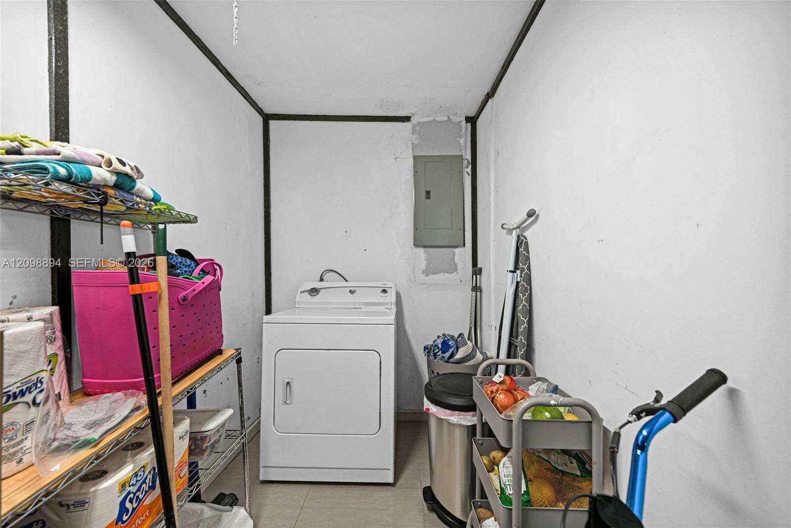 230 67th Ave, Hollywood, FL 33024 - For Sale photo 28