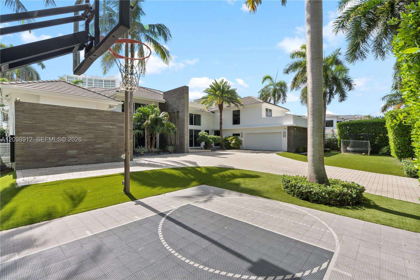 224 Island, Golden Beach, FL 33160 - For Sale photo 3