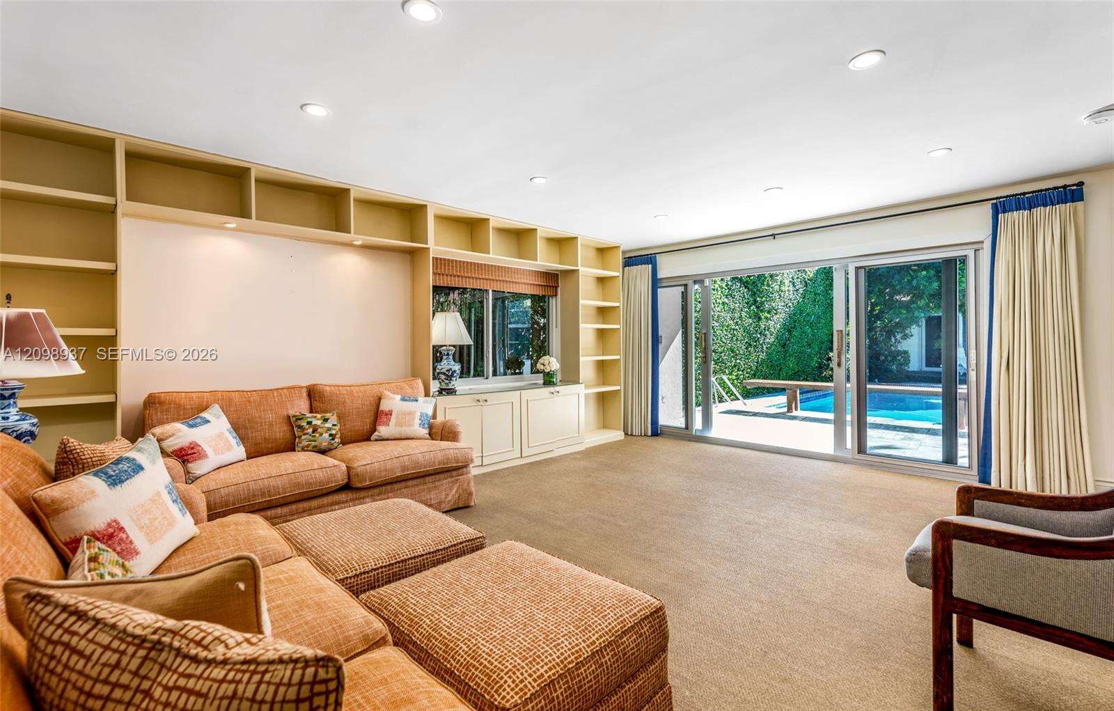 6415 Pine Tree Drive Cir, Miami Beach, FL 33141 - For Sale photo 11