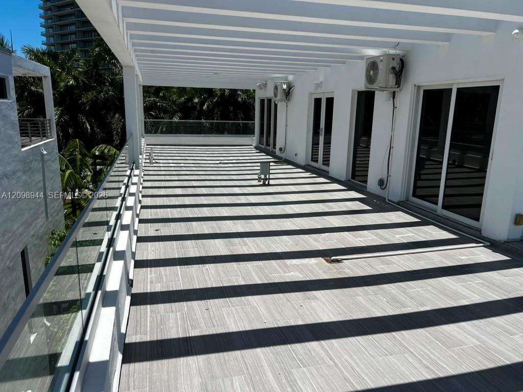 18975 Atlantic Blvd, Sunny Isles Beach, FL 33160 - For Sale photo 11