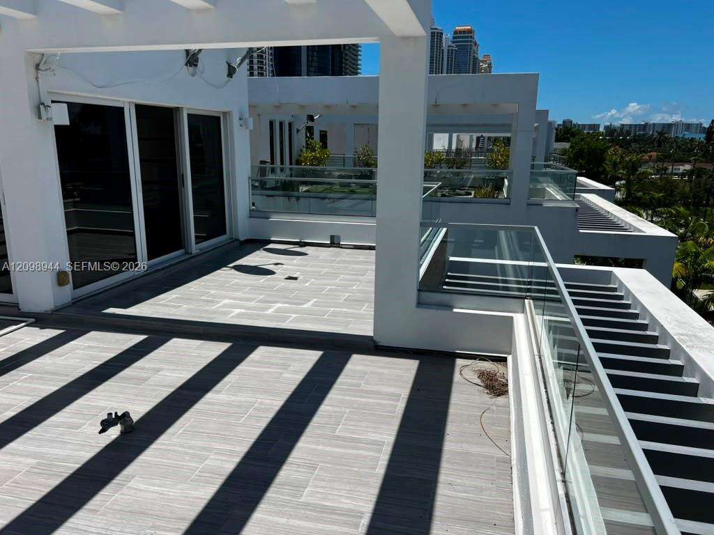 18975 Atlantic Blvd, Sunny Isles Beach, FL 33160 - For Sale photo 16