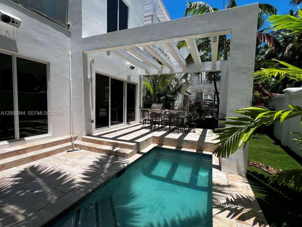 18975 Atlantic Blvd, Sunny Isles Beach, FL 33160 - For Sale photo 3