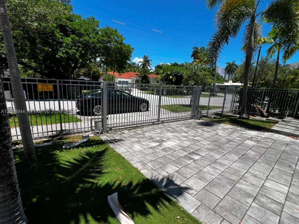18975 Atlantic Blvd, Sunny Isles Beach, FL 33160 - For Sale photo 4