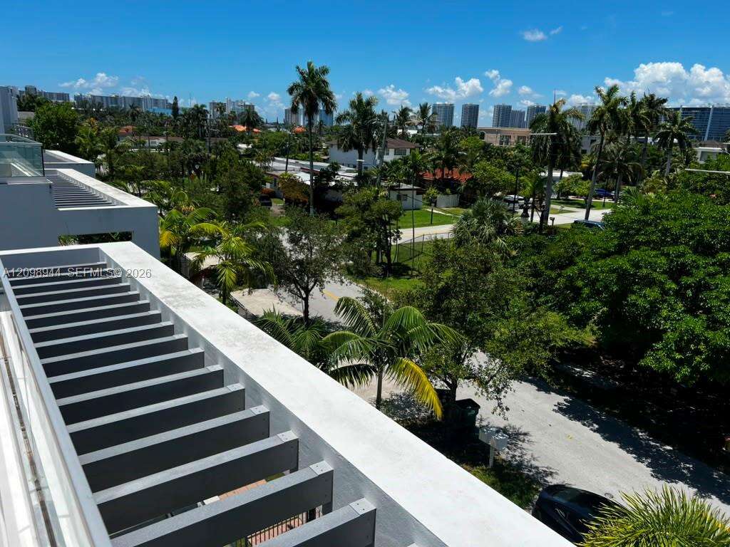 18975 Atlantic Blvd, Sunny Isles Beach, FL 33160 - For Sale photo 5