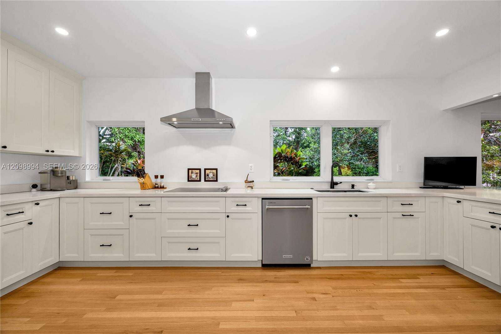 1245 Algardi Ave, Coral Gables, FL 33146 - For Sale photo 20
