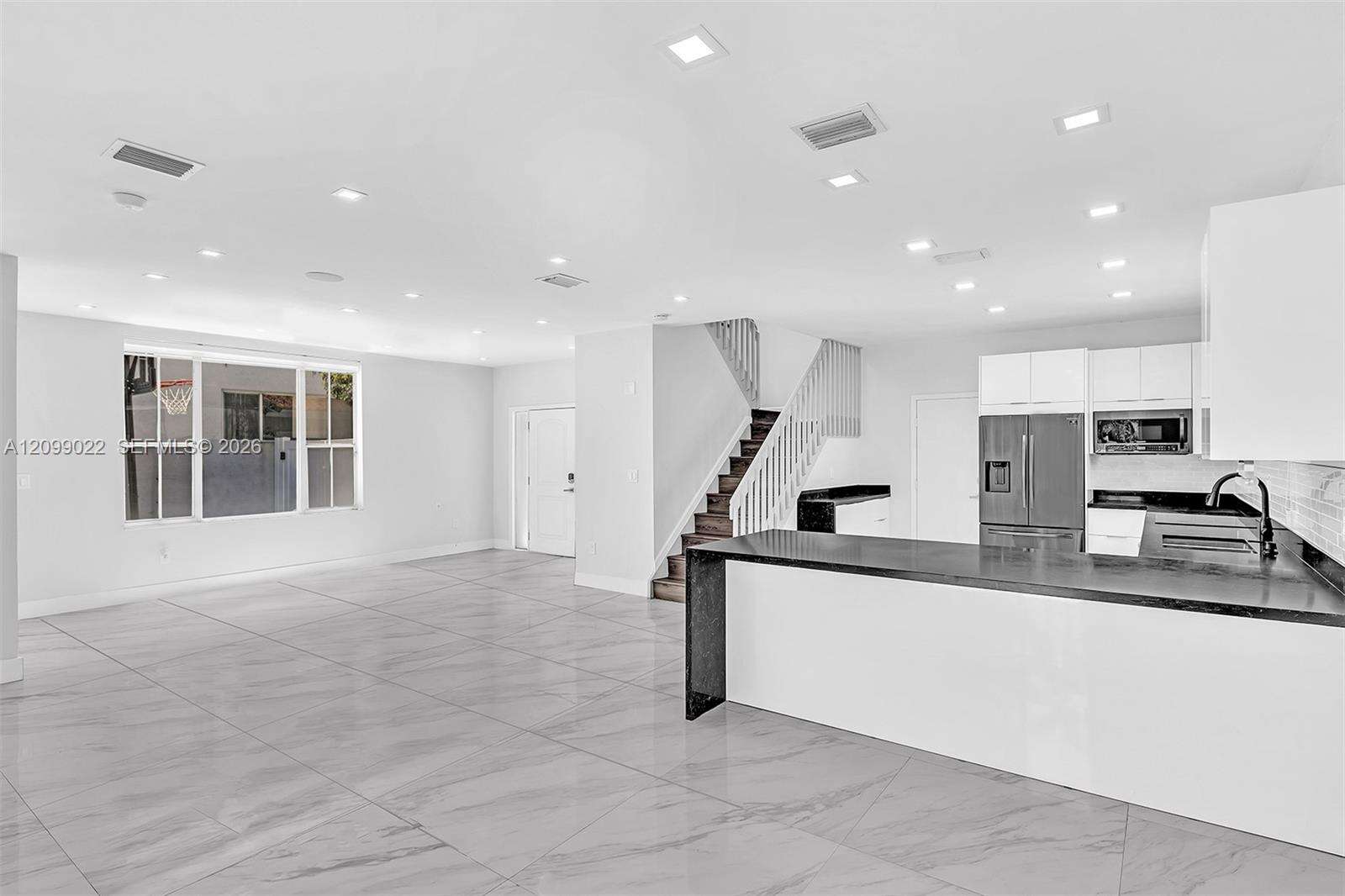 3085 36th Ave, Hollywood, FL 33021 - For Sale photo 20