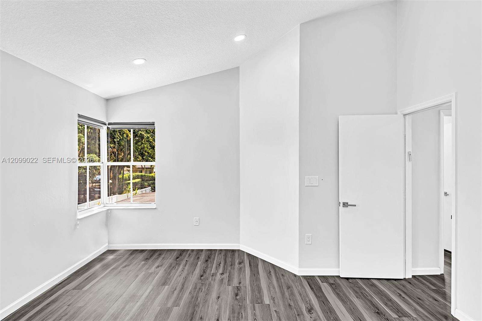 3085 36th Ave, Hollywood, FL 33021 - For Sale photo 40