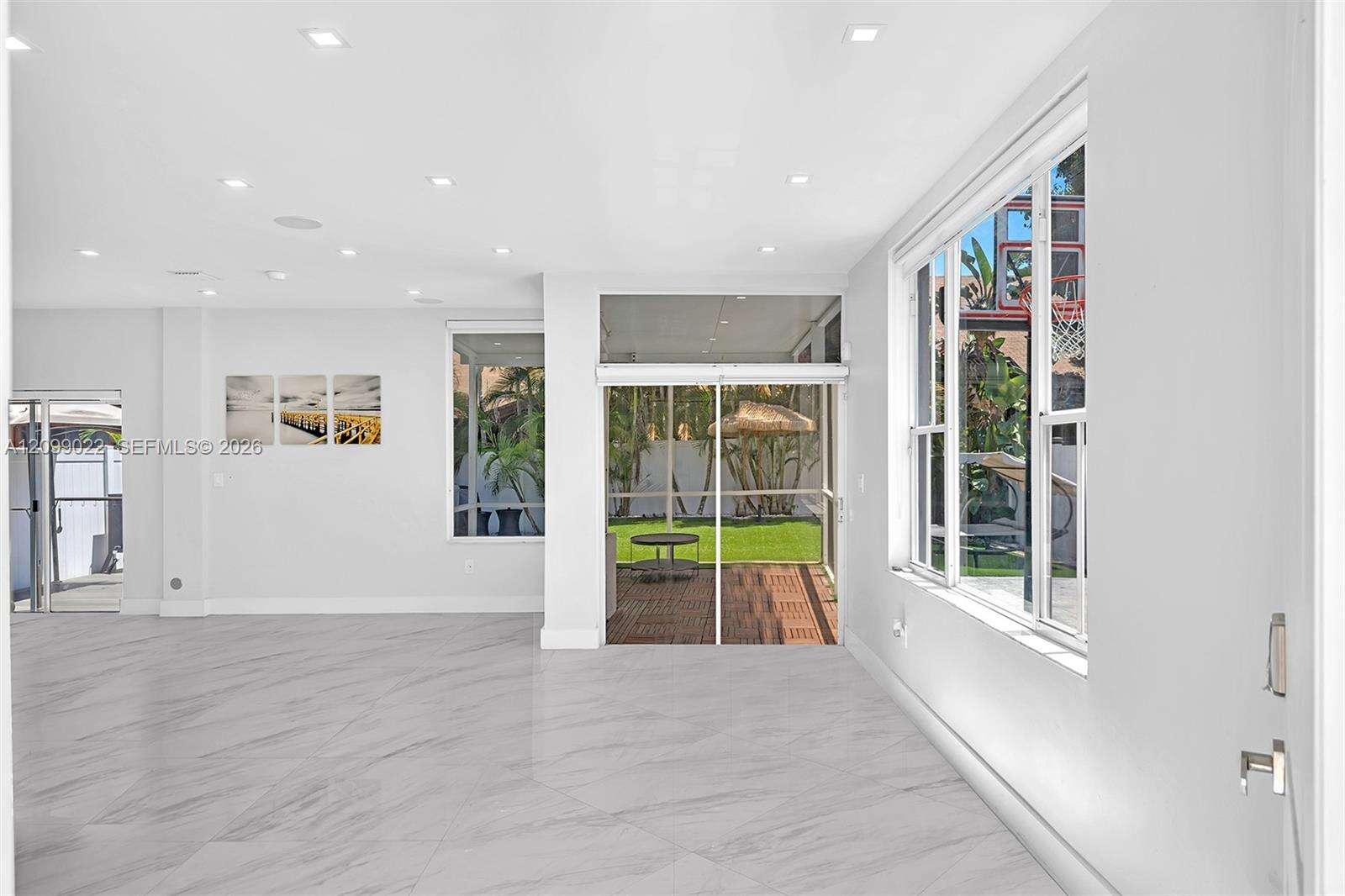 3085 36th Ave, Hollywood, FL 33021 - For Sale photo 8