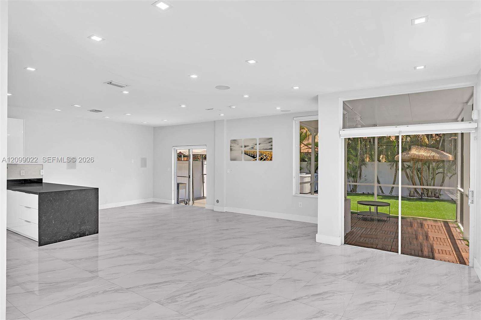 3085 36th Ave, Hollywood, FL 33021 - For Sale photo 9