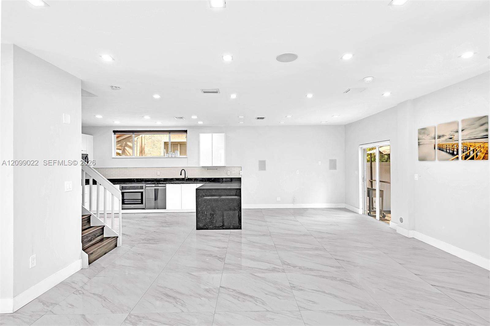 3085 36th Ave, Hollywood, FL 33021 - For Sale photo 10