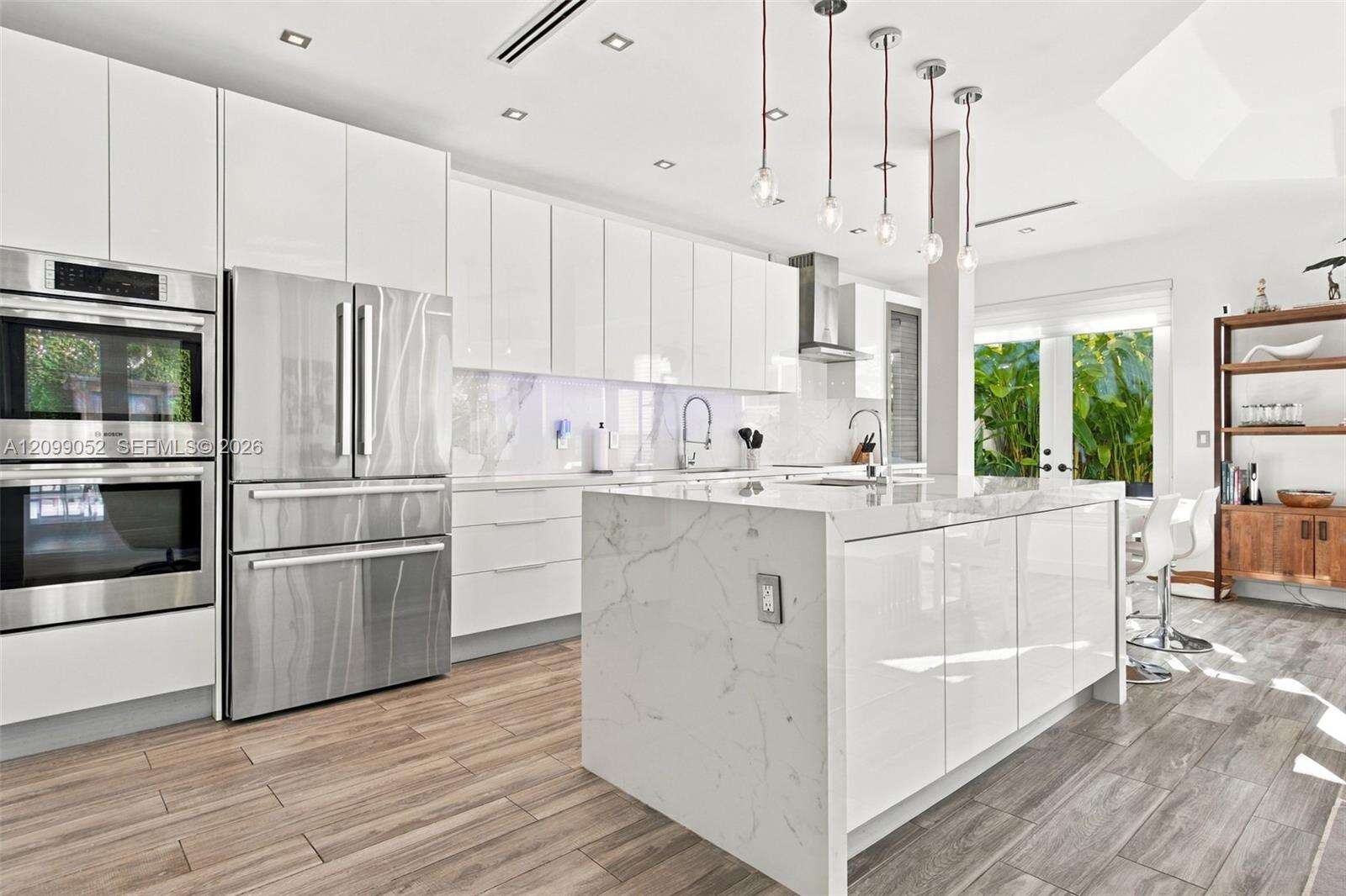1516 Breakwater Ter, Hollywood, FL 33019 - For Sale photo 20