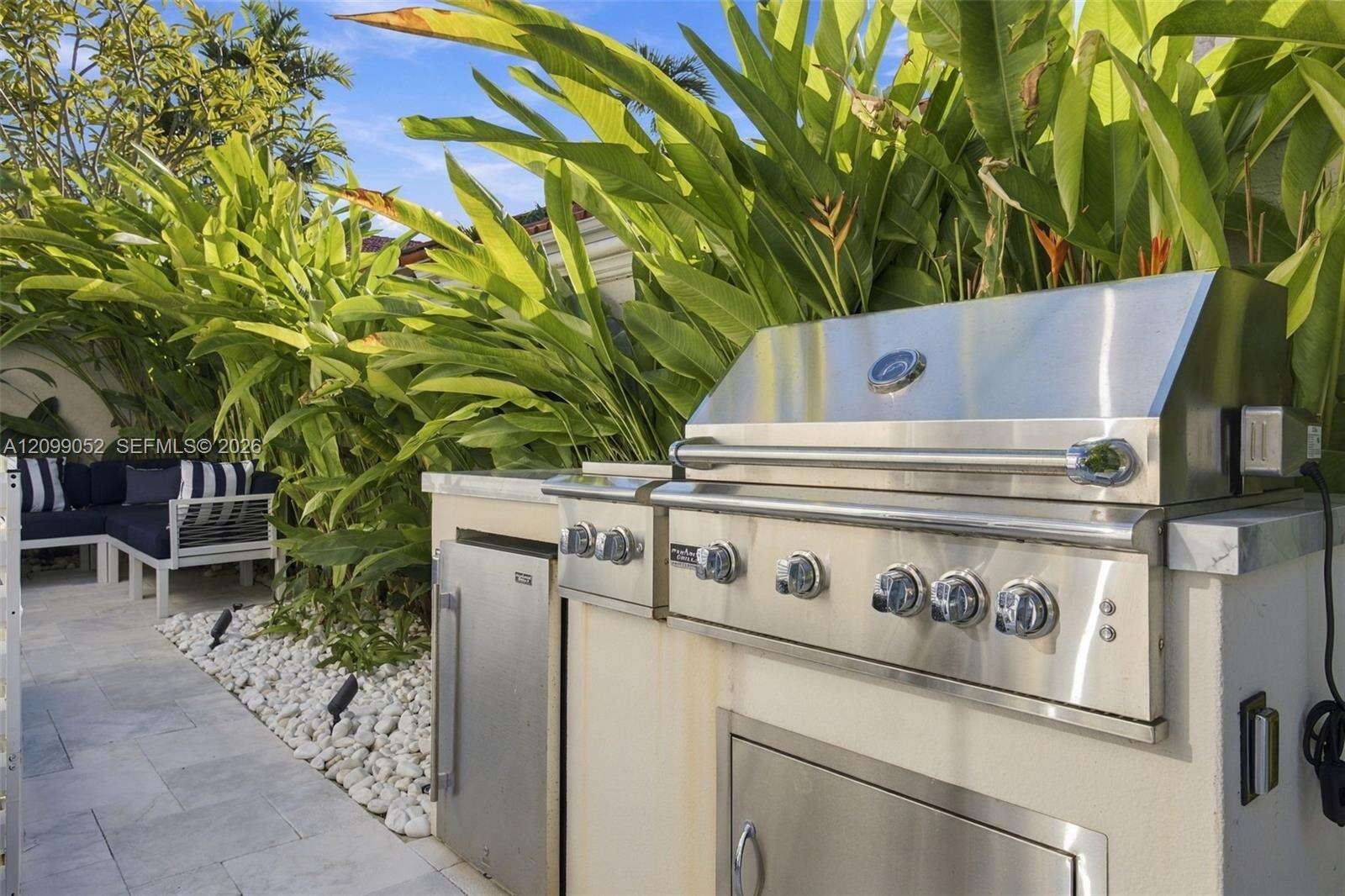 1516 Breakwater Ter, Hollywood, FL 33019 - For Sale photo 46