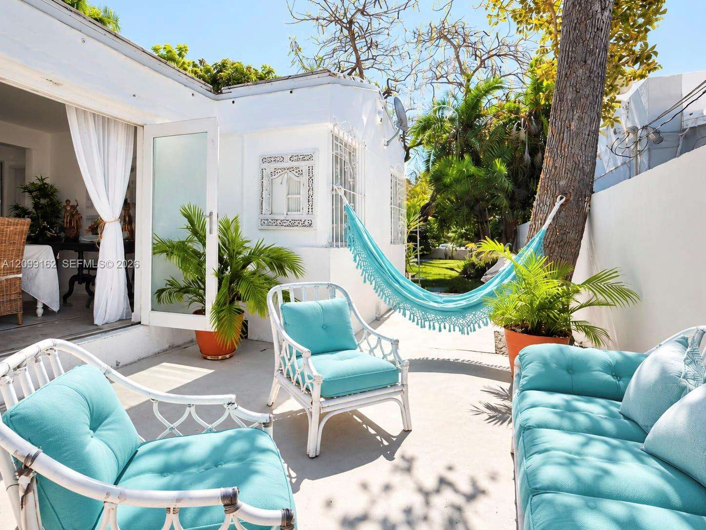 6910 Rue Notre Dame, Miami Beach, FL 33141 - For Sale photo 1
