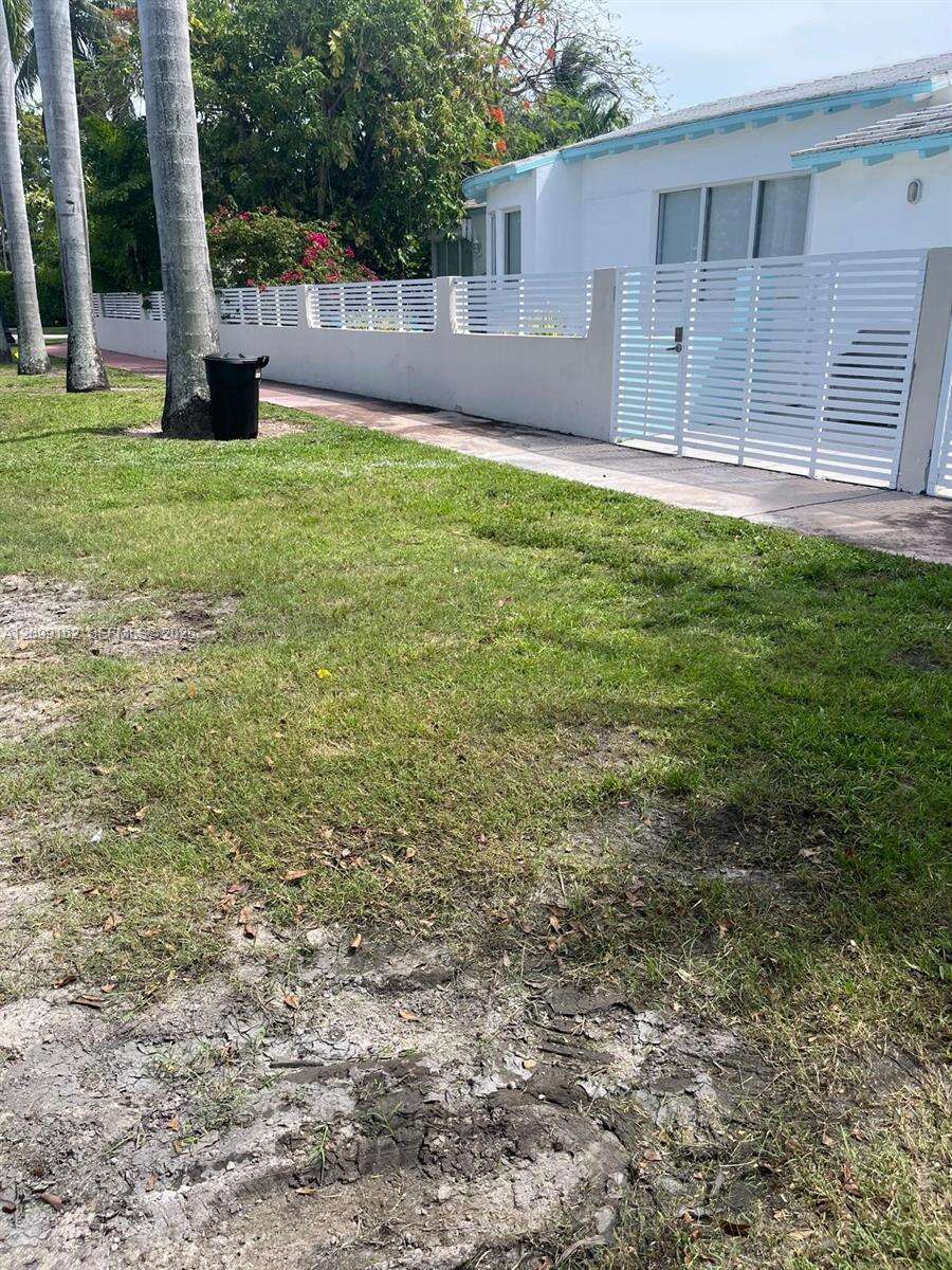 6910 Rue Notre Dame, Miami Beach, FL 33141 - For Sale photo 10