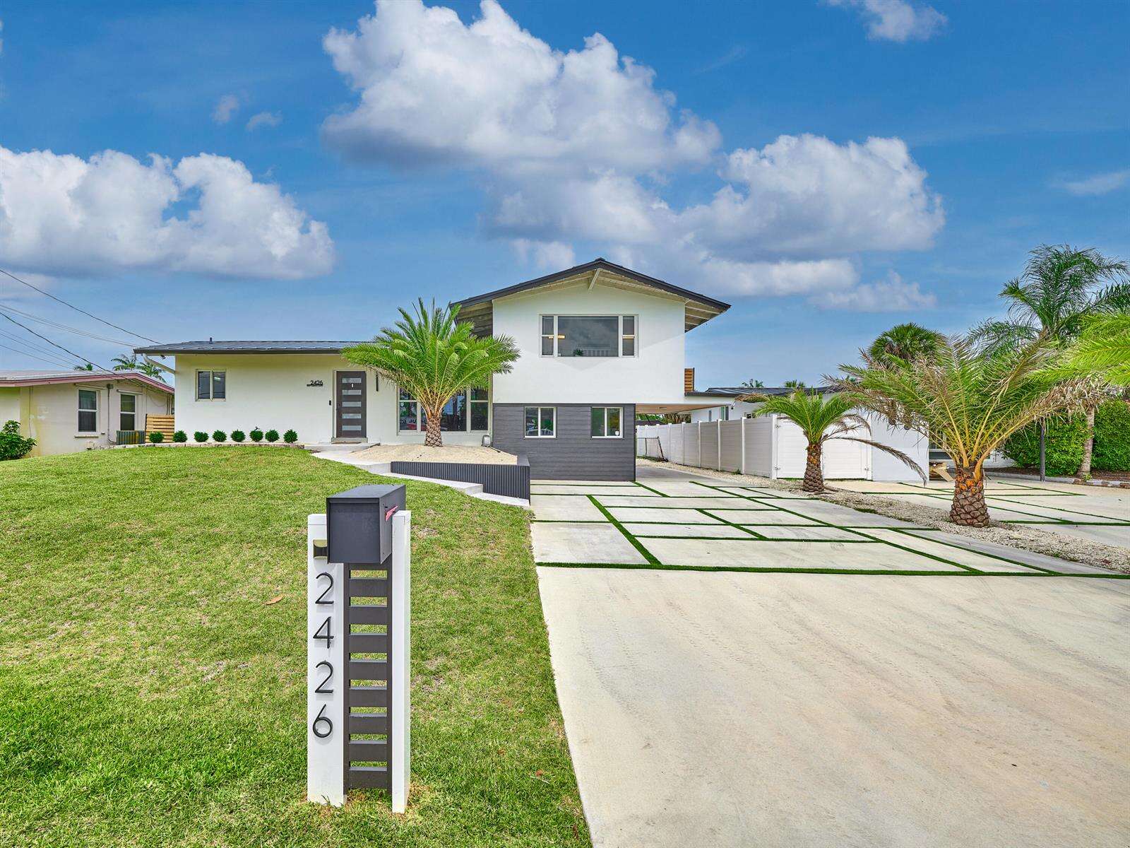 2426 Key Largo, Fort Lauderdale, FL 33312 - For Sale photo 2