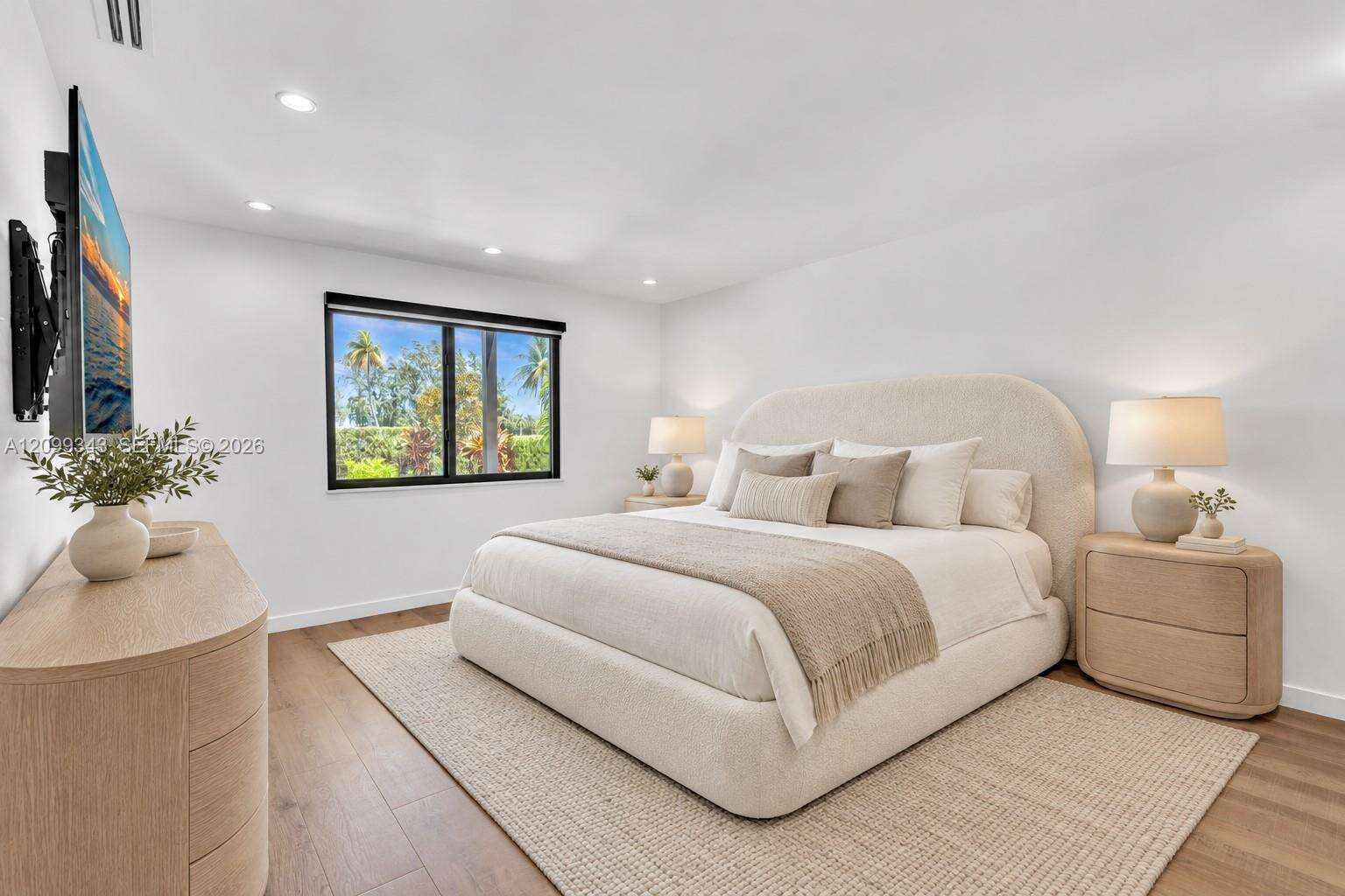797 Shore Dr, Miami Beach, FL 33141 - For Sale photo 13