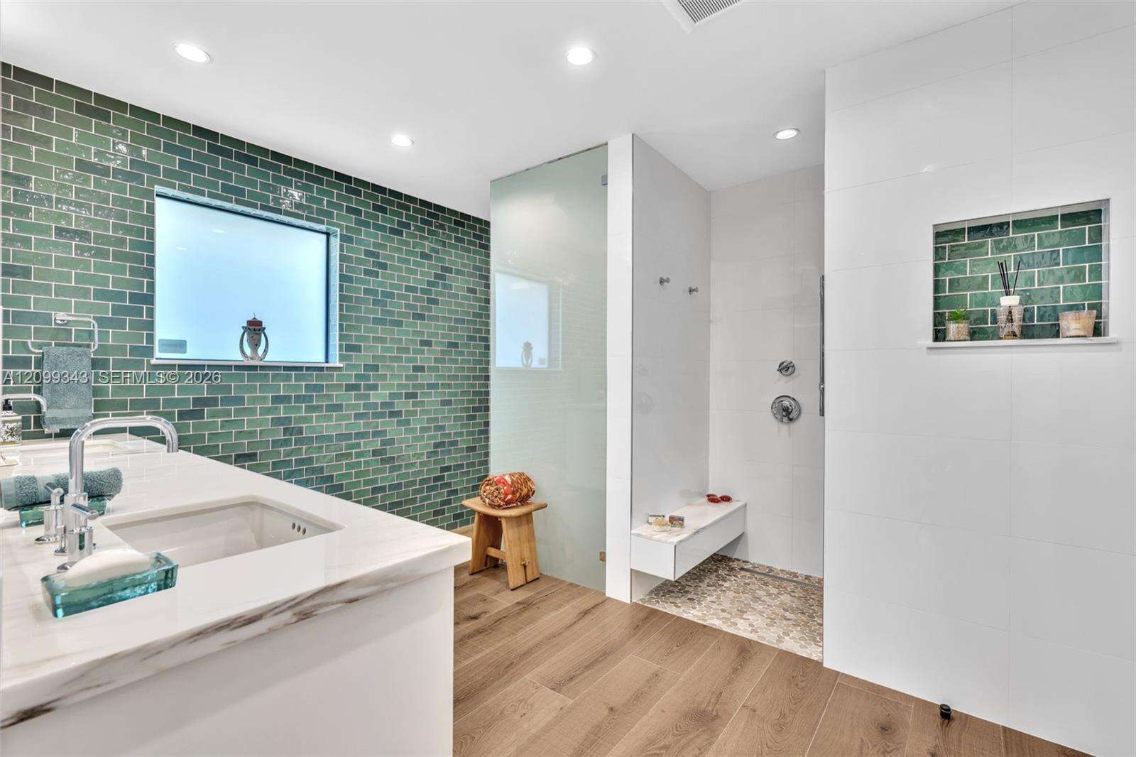 797 Shore Dr, Miami Beach, FL 33141 - For Sale photo 17
