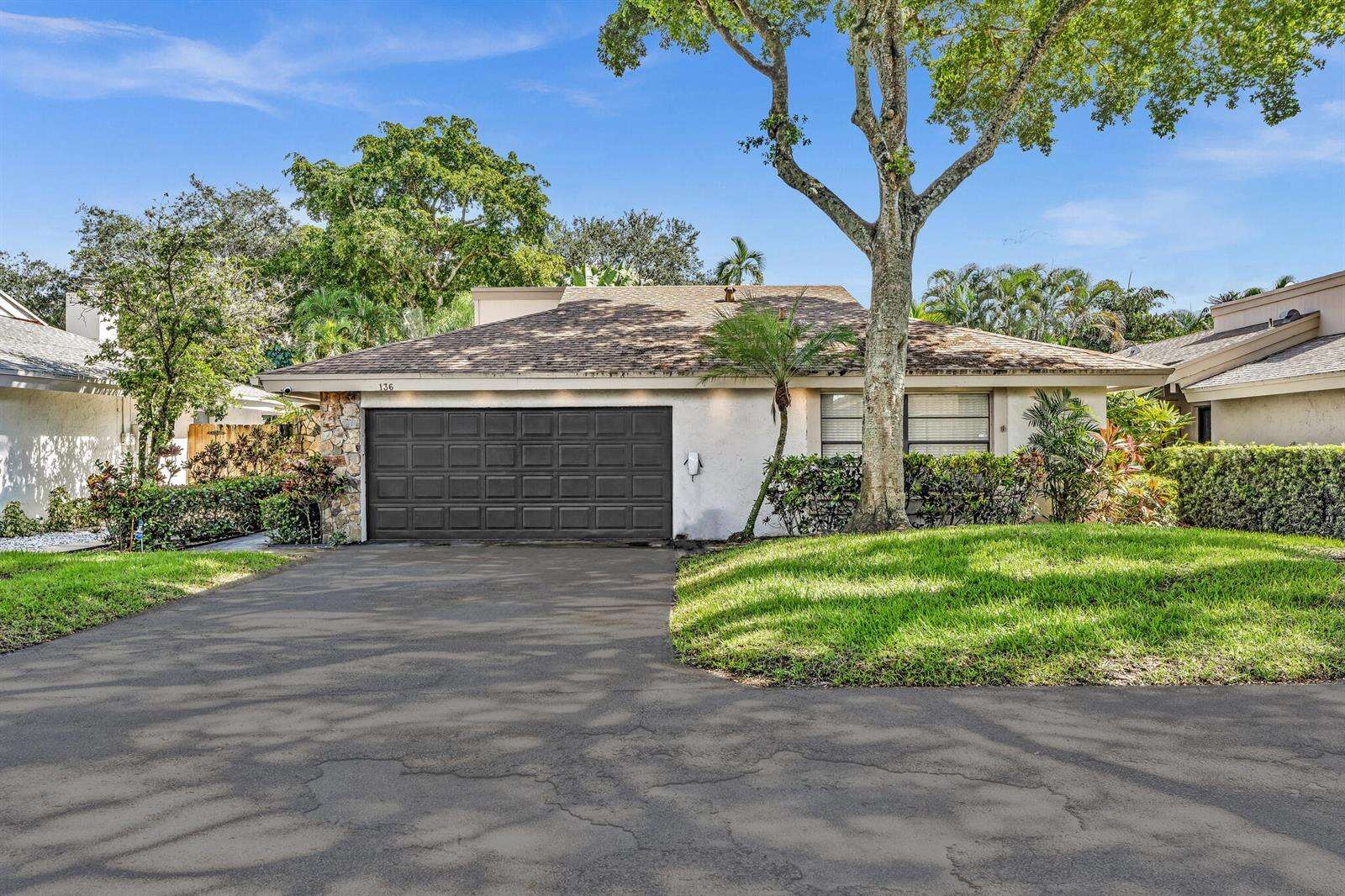 136 Greens, Hollywood, FL 33021 - Pending Sale photo 2