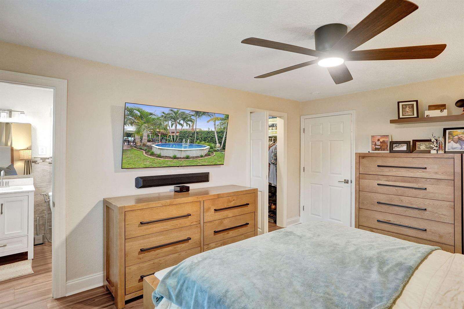 800 59th, Hollywood, FL 33021 - For Sale photo 13