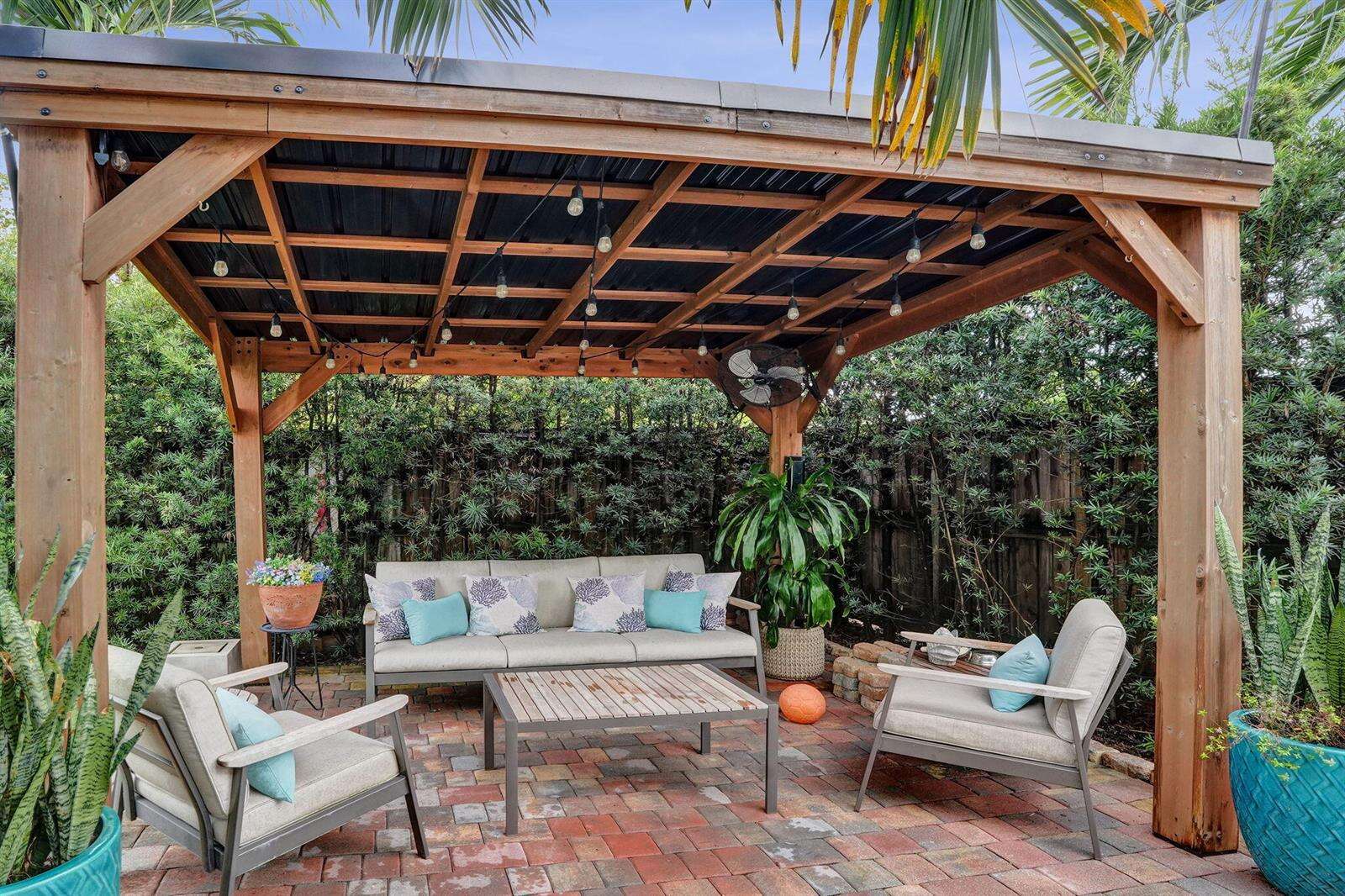 800 59th, Hollywood, FL 33021 - For Sale photo 3