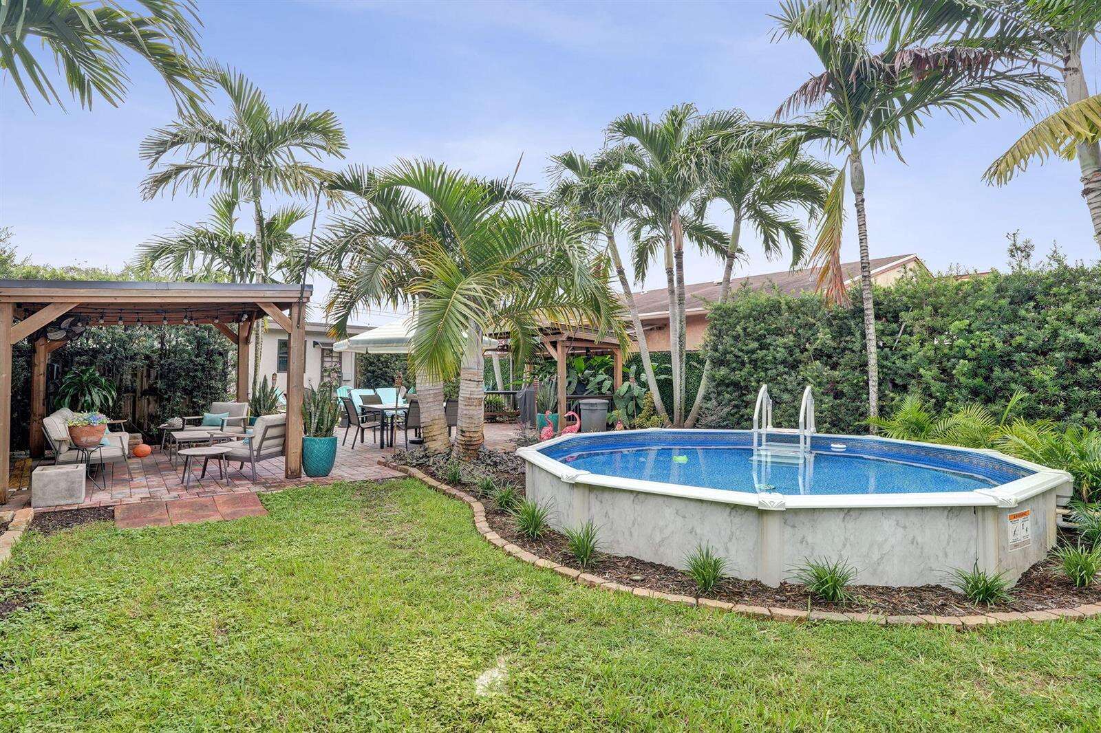 800 59th, Hollywood, FL 33021 - For Sale photo 4