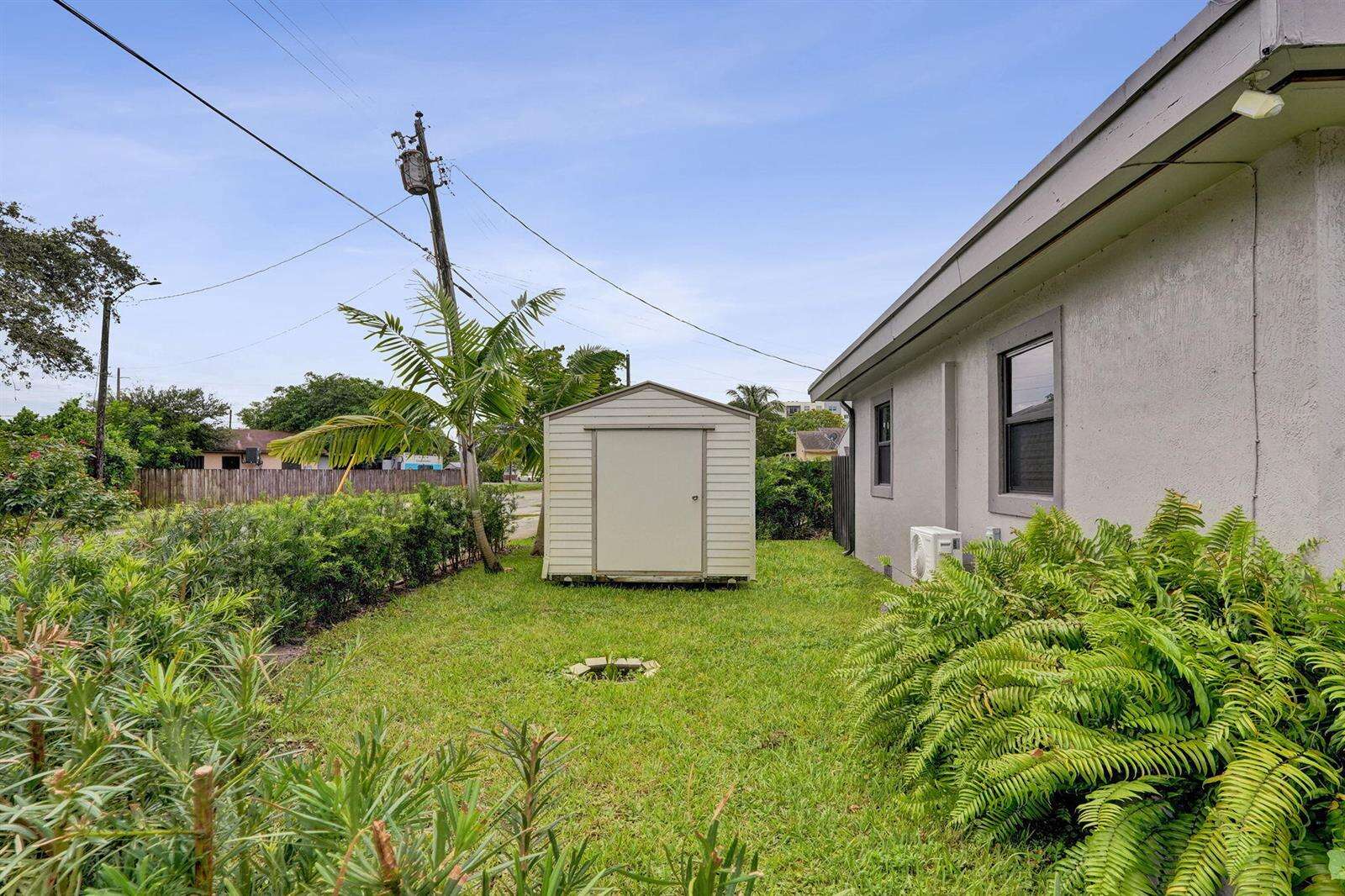 800 59th, Hollywood, FL 33021 - For Sale photo 37