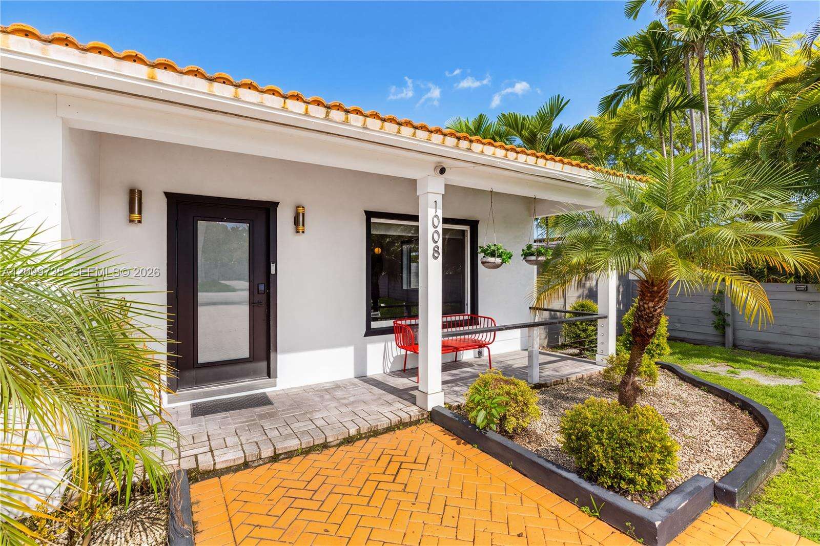 1008 Moffett St, Hallandale Beach, FL 33009 - For Sale photo 5