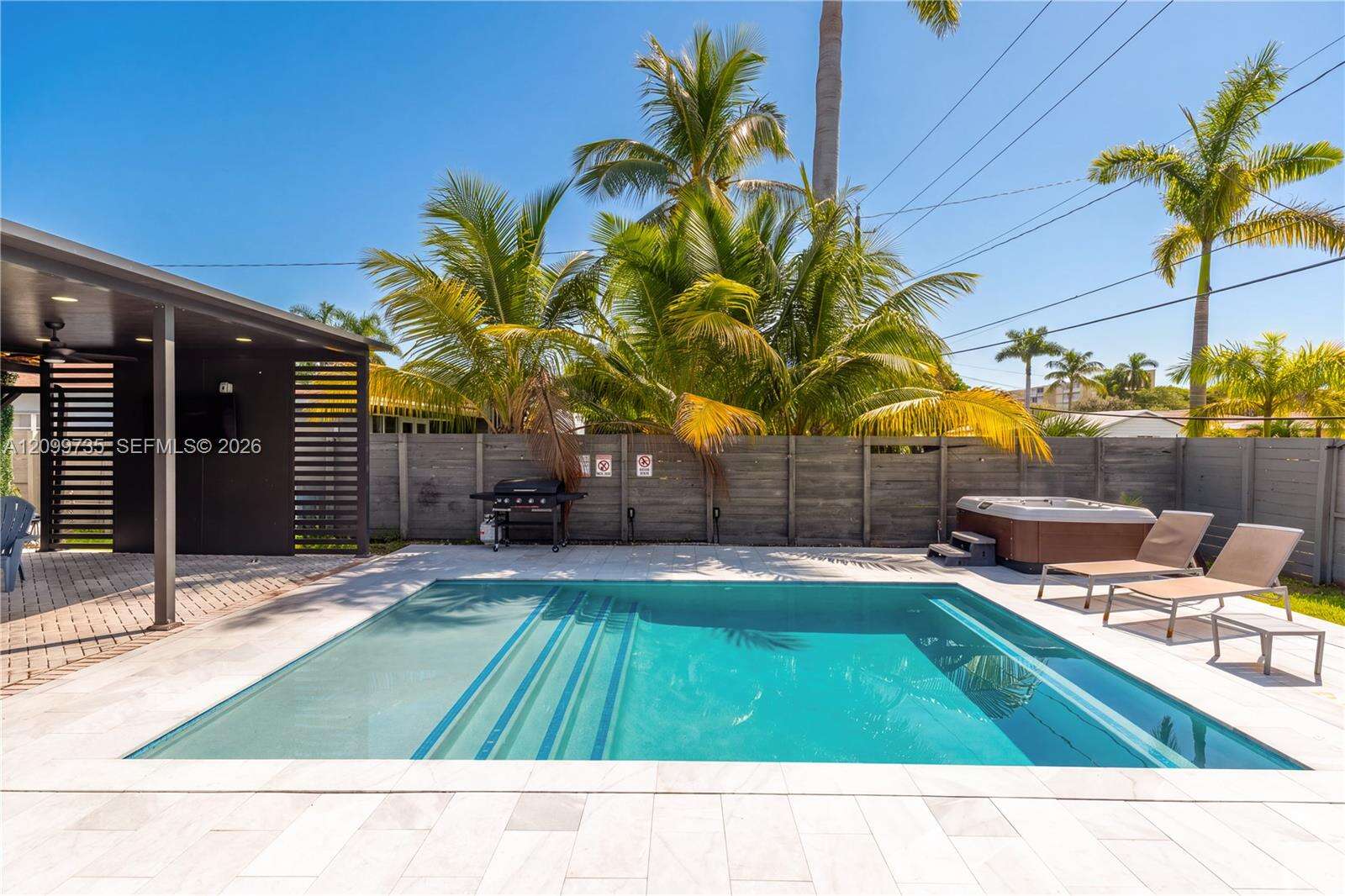 1008 Moffett St, Hallandale Beach, FL 33009 - For Sale photo 7