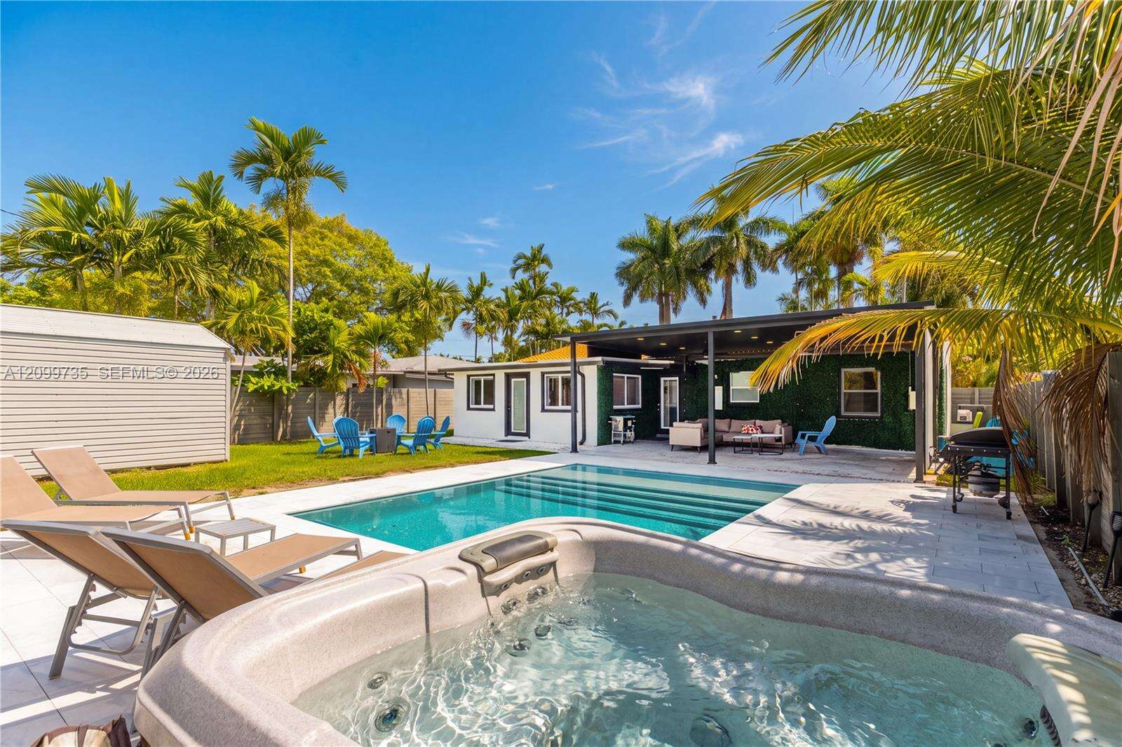 1008 Moffett St, Hallandale Beach, FL 33009 - For Sale photo 9