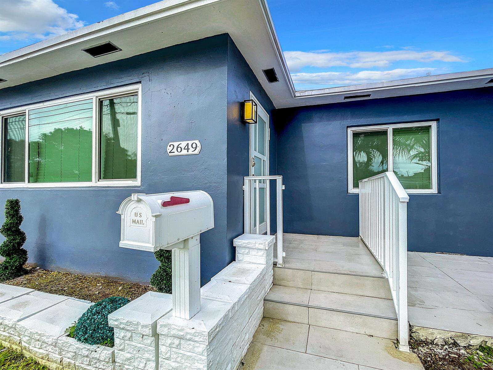 2649 Johnson, Hollywood, FL 33020 - For Sale photo 1
