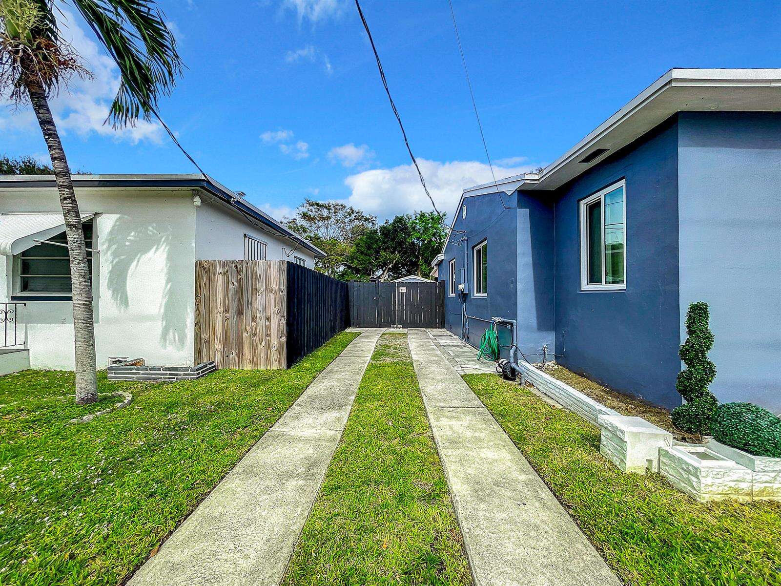 2649 Johnson, Hollywood, FL 33020 - For Sale photo 11