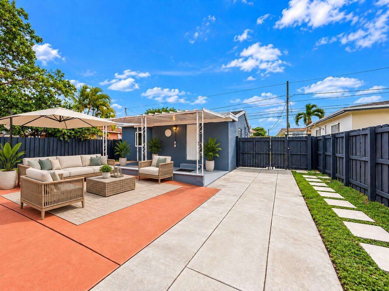2649 Johnson, Hollywood, FL 33020 - For Sale photo 12