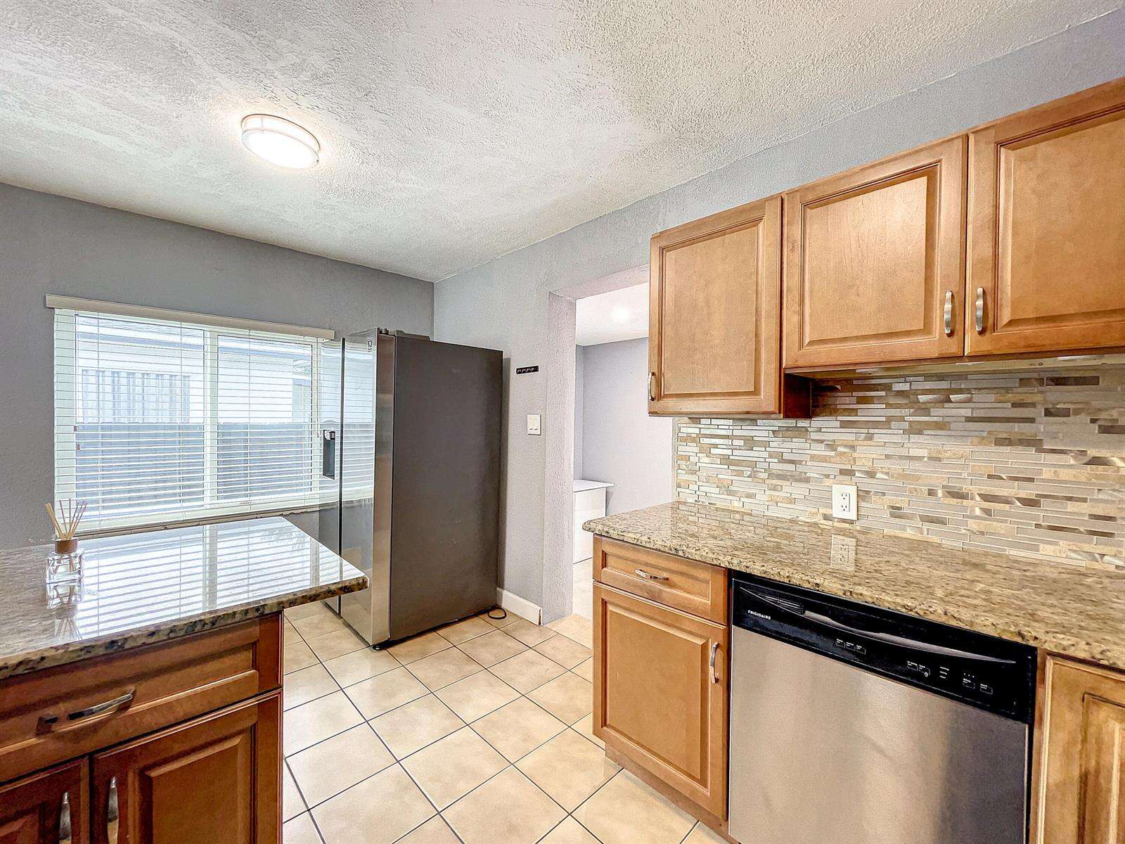 2649 Johnson, Hollywood, FL 33020 - For Sale photo 19