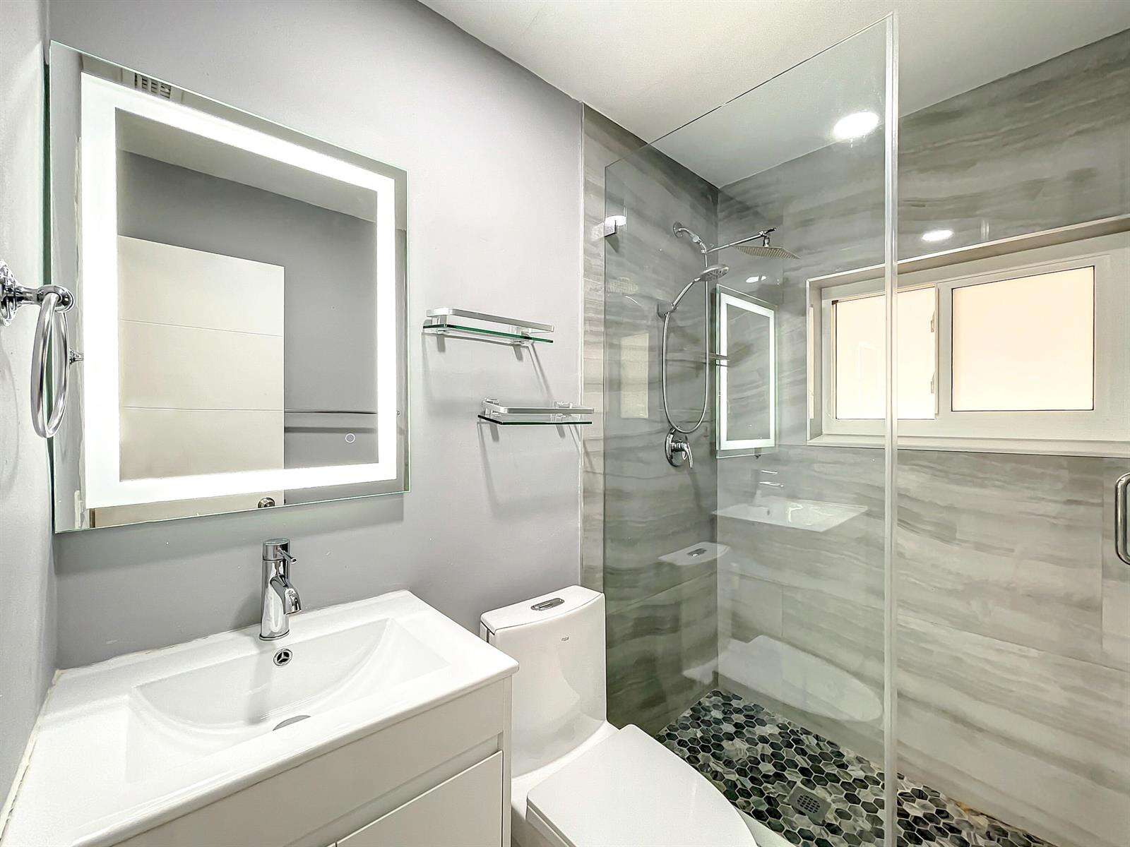 2649 Johnson, Hollywood, FL 33020 - For Sale photo 4
