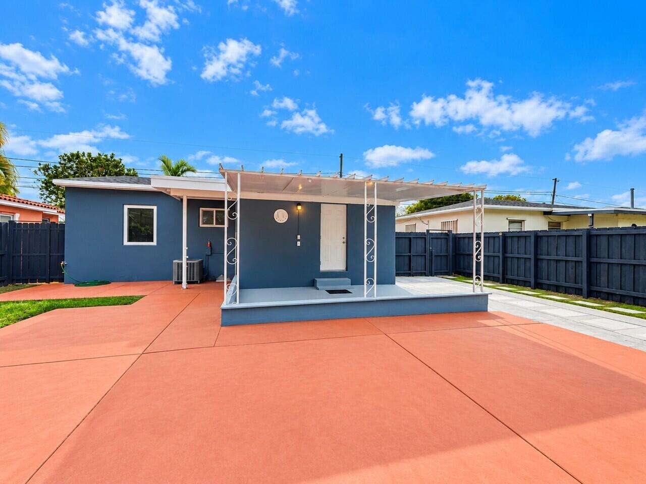 2649 Johnson, Hollywood, FL 33020 - For Sale photo 48