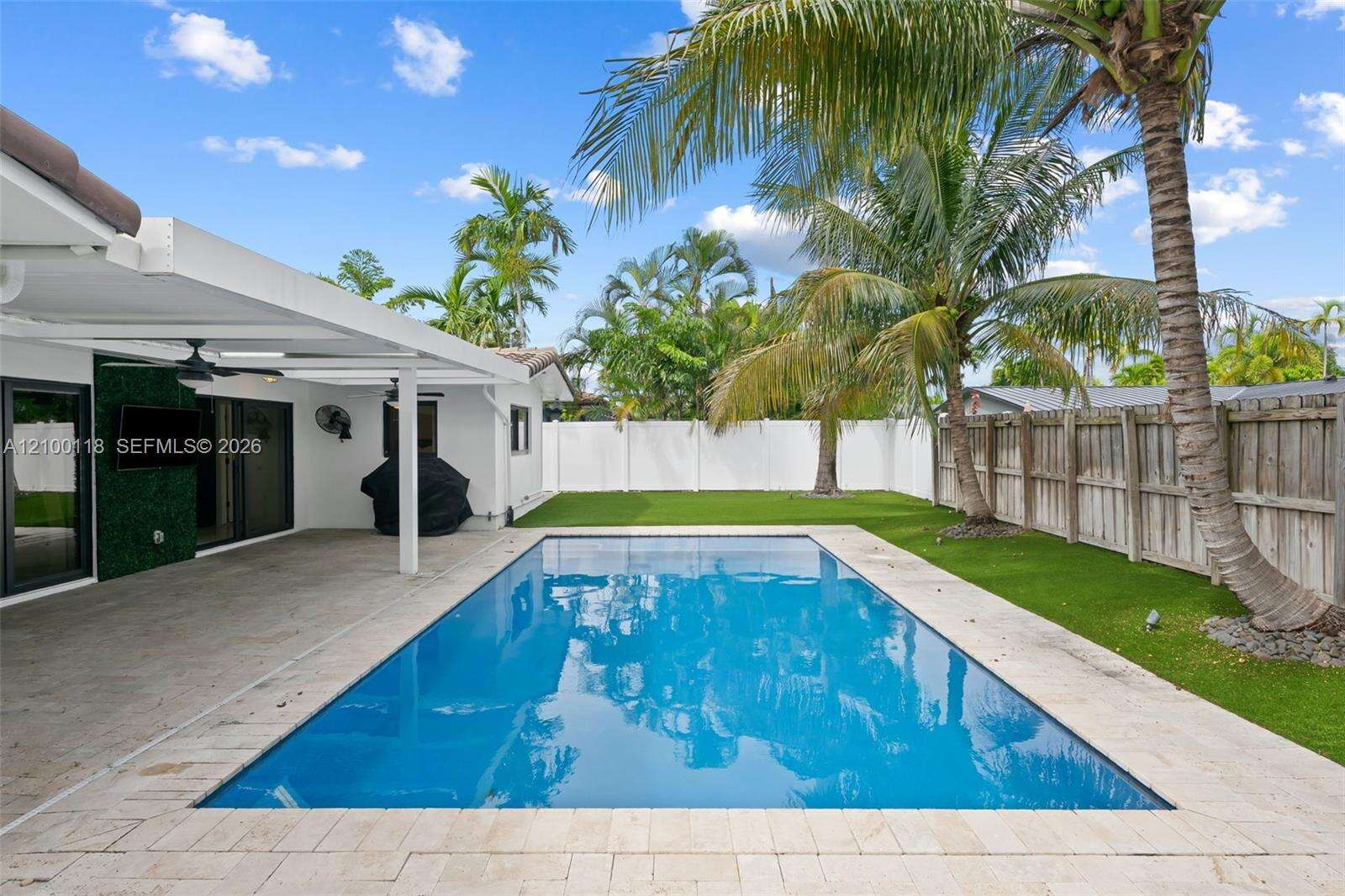 2091 55th St, Fort Lauderdale, FL 33308 - For Sale photo 1