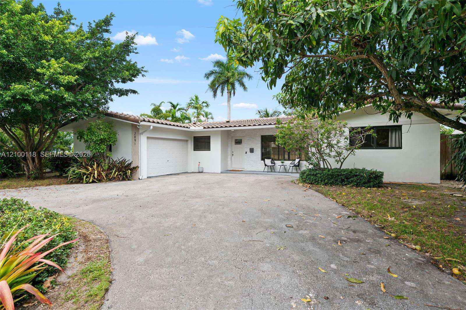 2091 55th St, Fort Lauderdale, FL 33308 - For Sale photo 2